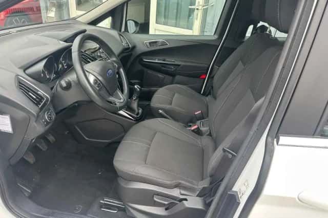 Ford B-Max (2017) thumbnail 6