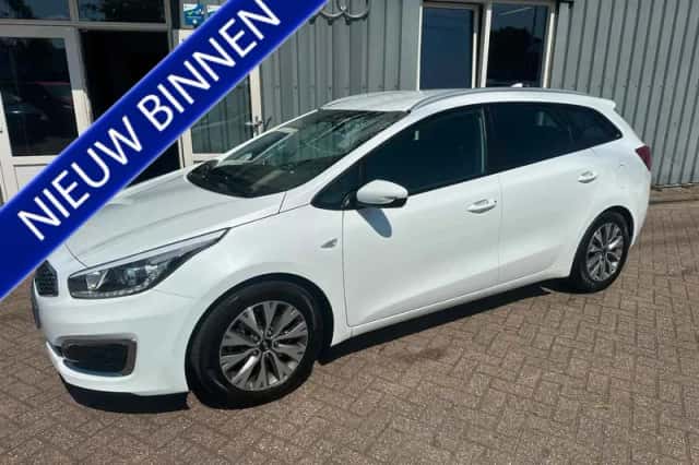 Kia Ceed (2018) thumbnail 1