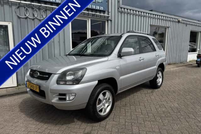 Kia Sportage (2008) thumbnail 1