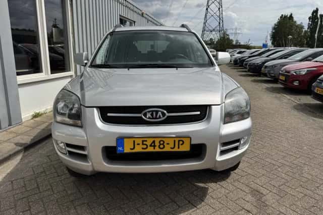 Kia Sportage (2008) thumbnail 5