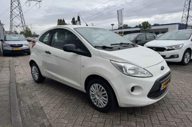 Ford Ka (2014) thumbnail 4