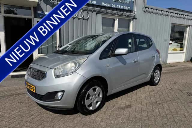 Kia Venga (2011) thumbnail 1