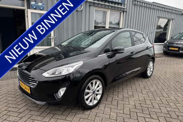 Ford Fiesta (2017) thumbnail 1