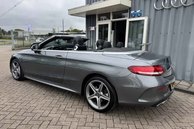 Mercedes-Benz C-Klasse (2018) thumbnail 3