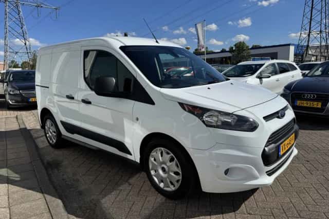 Ford Transit Connect (2016) thumbnail 4