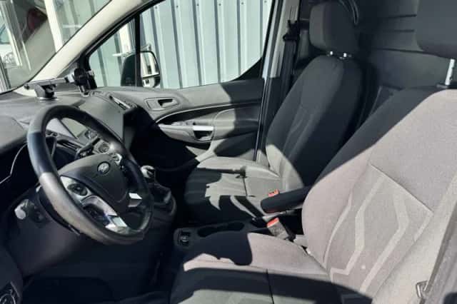 Ford Transit Connect (2016) thumbnail 6