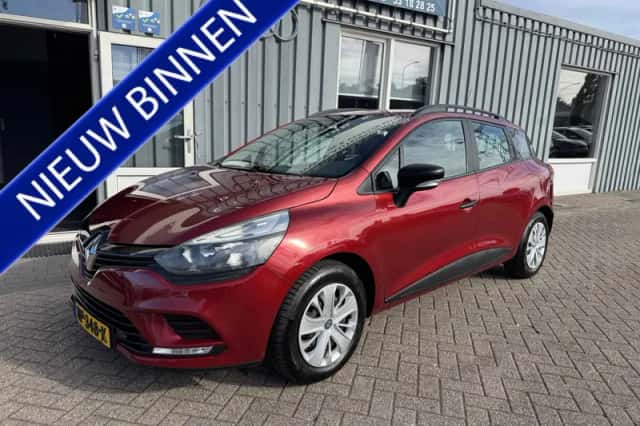 Renault Clio (2017) thumbnail 1