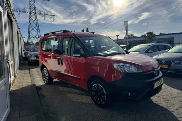 Fiat Doblò Cargo (2017) thumbnail 4