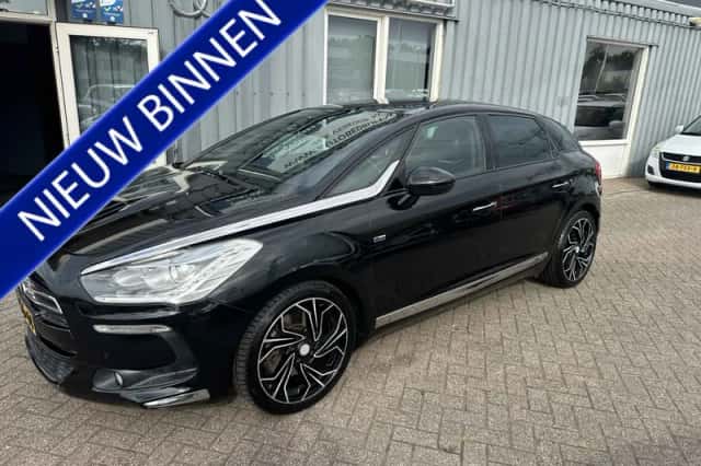 Citroën DS5 (2014) thumbnail 1