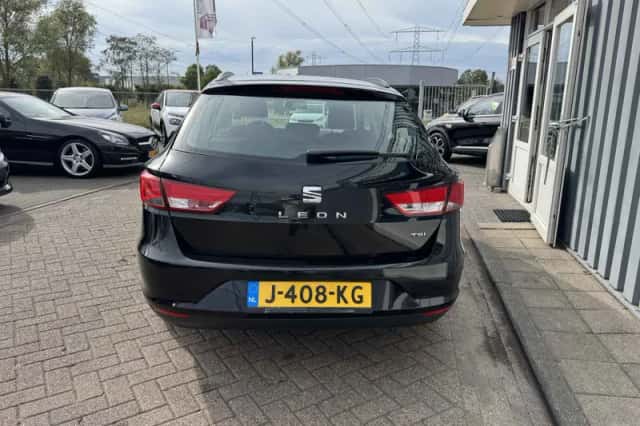 SEAT Leon (2014) thumbnail 3