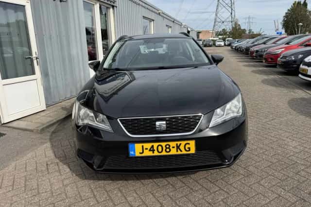 SEAT Leon (2014) thumbnail 5