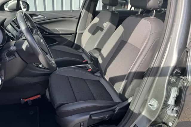 Opel Astra (2021) thumbnail 6
