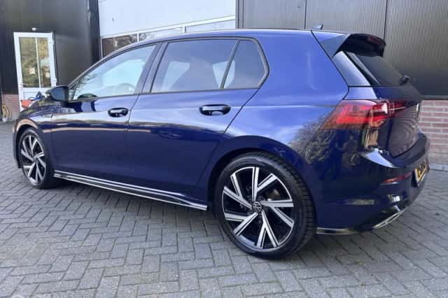 Volkswagen Golf (2021) thumbnail 6