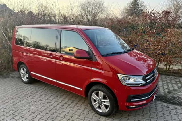 Volkswagen Transporter (2017) thumbnail 3