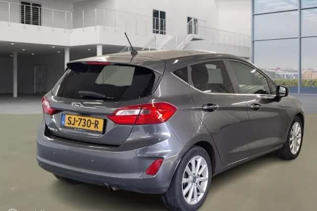 Ford Fiesta (2018) thumbnail 3