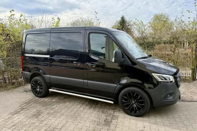 Mercedes-Benz Sprinter (2020) thumbnail 1