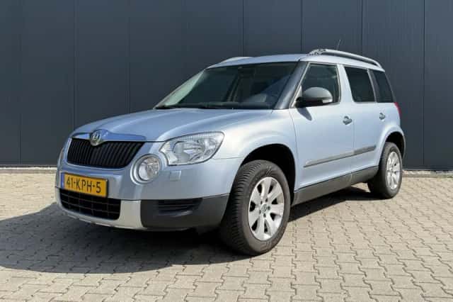 Škoda Yeti (2010) thumbnail 1
