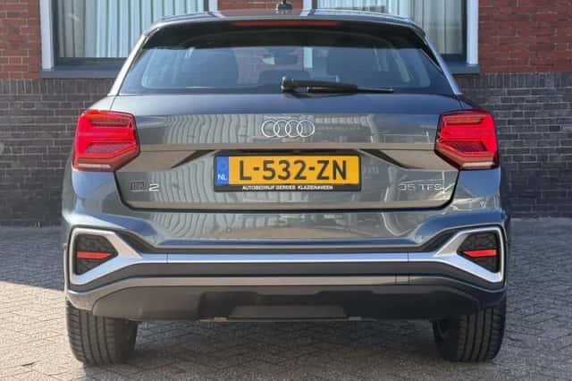 Audi Q2 (2021) thumbnail 4