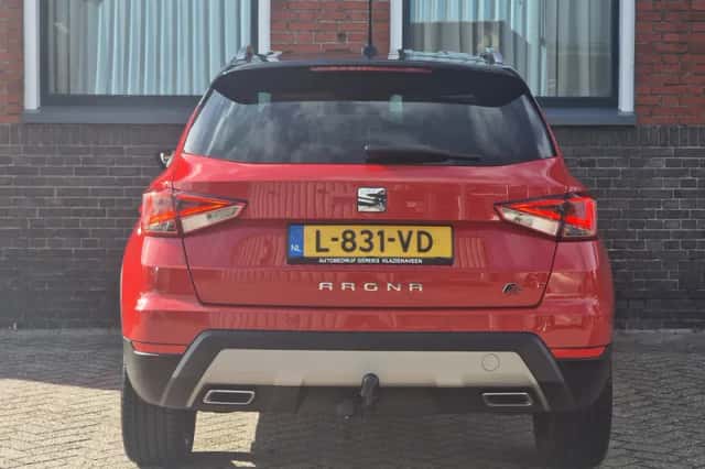 SEAT Arona (2021) thumbnail 5