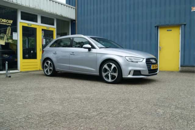 Audi A3 (2019) thumbnail 5