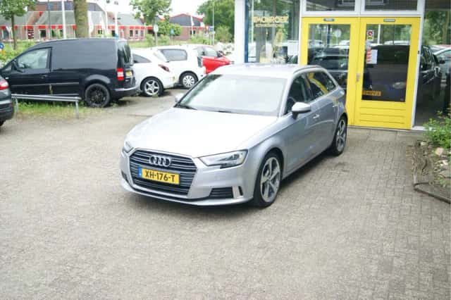 Audi A3 (2019) thumbnail 6