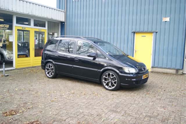 Opel Zafira (2005) thumbnail 6