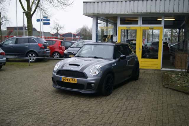 MINI Cooper S (2007) thumbnail 4