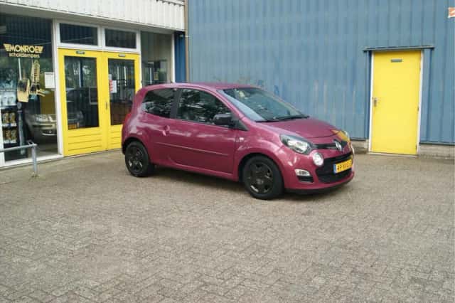 Renault Twingo (2012) thumbnail 3