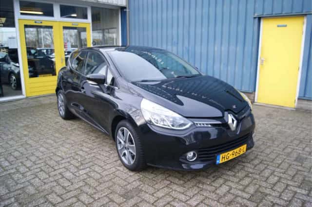 Renault Clio (2015) thumbnail 2
