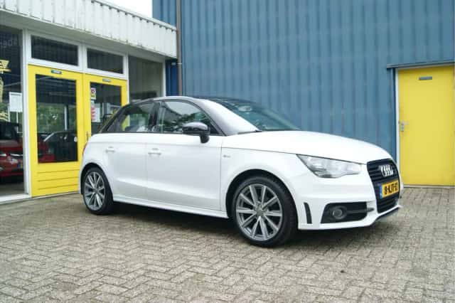 Audi A1 (2013) thumbnail 5
