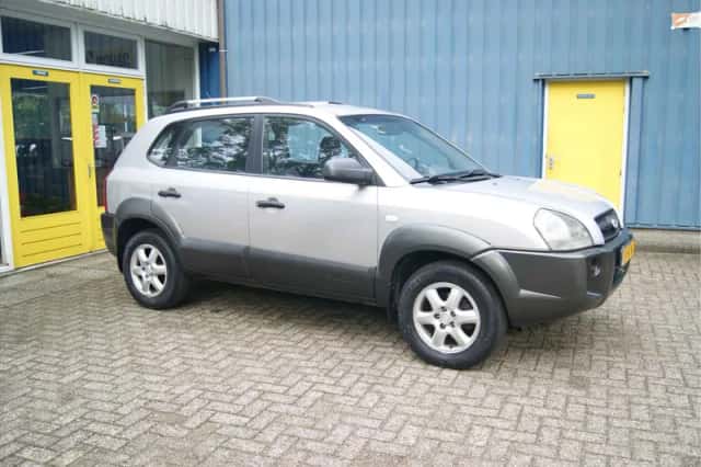 Hyundai Tucson (2006) thumbnail 1