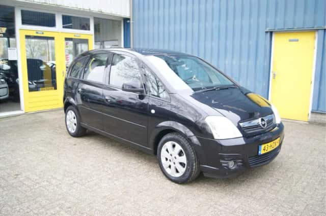 Opel Meriva (2009) thumbnail 1
