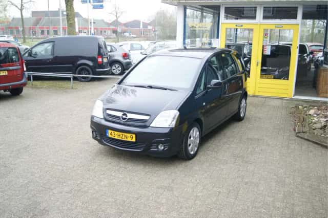Opel Meriva (2009) thumbnail 5