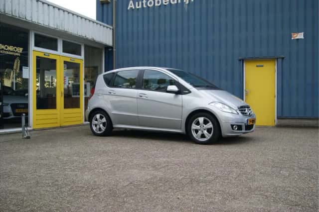 Mercedes-Benz A-Klasse (2011) thumbnail 6