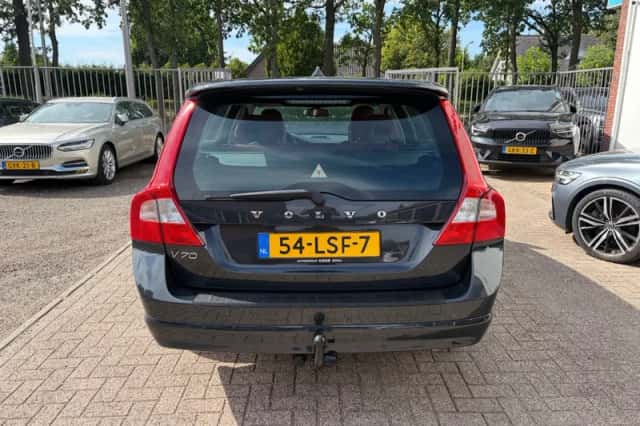 Volvo V70 (2010) thumbnail 5