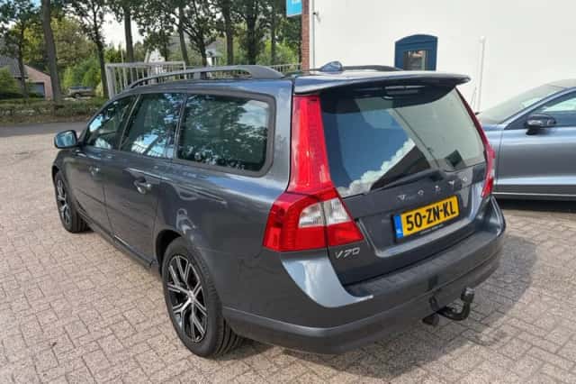 Volvo V70 (2008) thumbnail 6