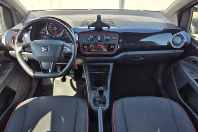 SEAT Mii (2016) thumbnail 5