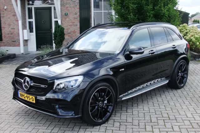 Mercedes-Benz GLC-Klasse (2017) thumbnail 1