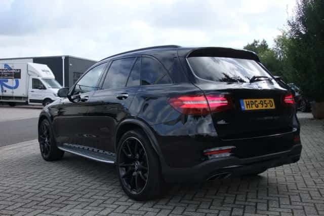 Mercedes-Benz GLC-Klasse (2017) thumbnail 3