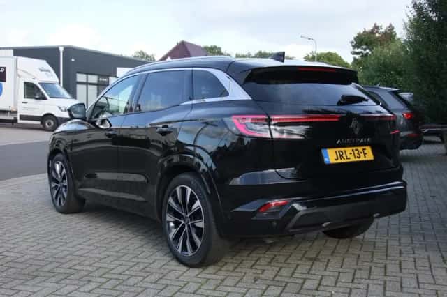 Renault Austral (2023) thumbnail 3