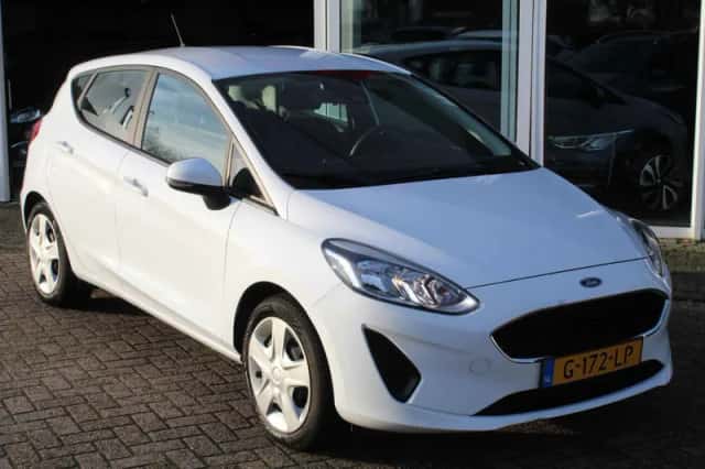 Ford Fiesta (2019) thumbnail 2