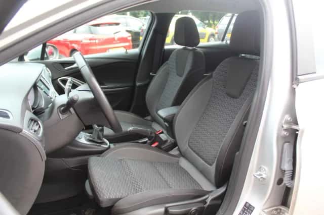 Opel Astra (2021) thumbnail 5