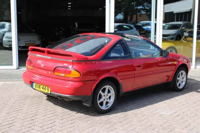 Nissan 100 NX (1995) thumbnail 3