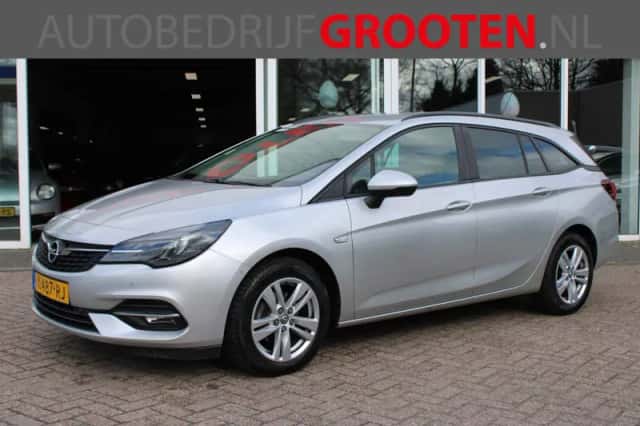 Opel Astra (2021) thumbnail 1