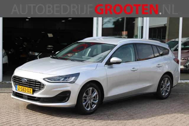 Ford Focus (2024) thumbnail 1