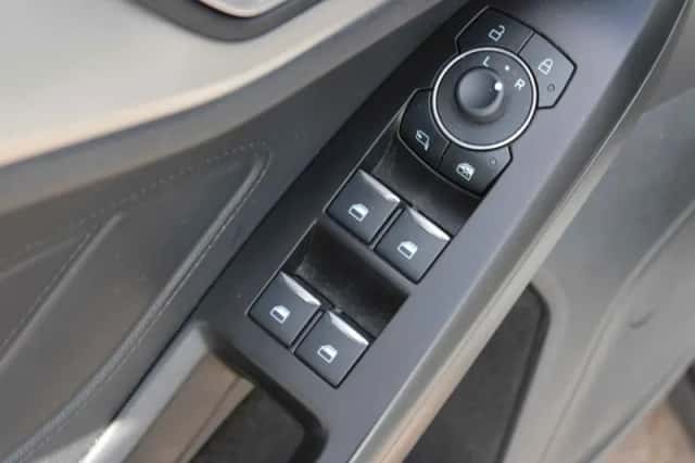Ford Focus (2024) thumbnail 6