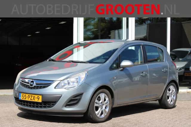 Opel Corsa (2011) thumbnail 1