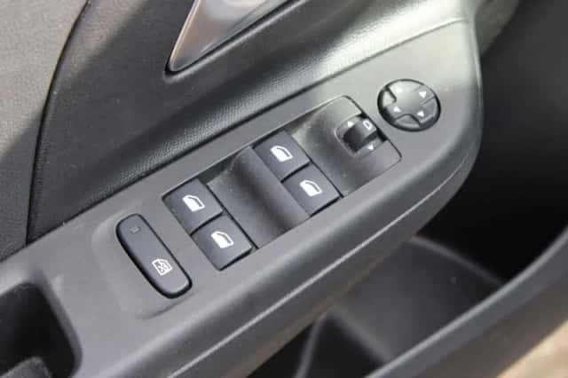 Opel Corsa (2022) thumbnail 6