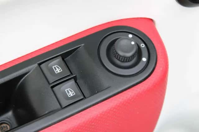 Renault Twingo (2018) thumbnail 6