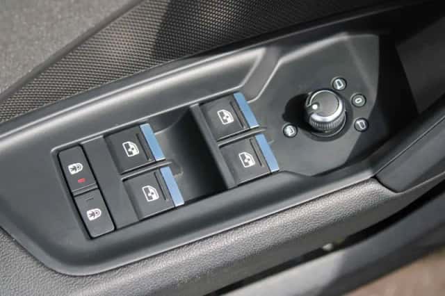 Audi A3 (2022) thumbnail 6